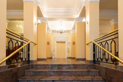 Frankfurt an der Oder Hotel | Discover Palais am Kleistpark: Pet-Friendly Retreat