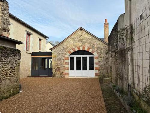 Vernou-sur-Brenne House | Family-Friendly Palais PépinleBref near Loire Valley Castles