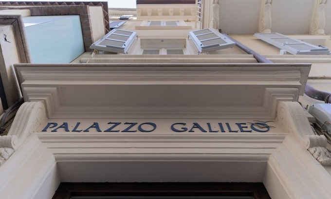San Benedetto del Tronto Apartment | Palazzo Galileo, your home by the sea, on the pedestrian island of St. Benedict.
