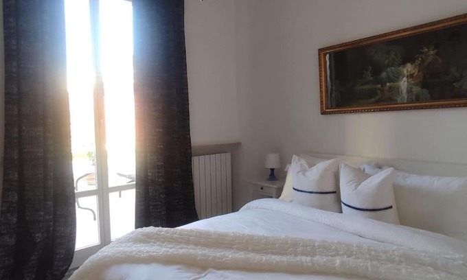 Parma City Centre Apartment | Palazzo Altavilla Executive - Guest Rated 9.5/10