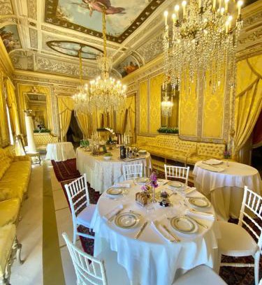 Rossano Bed & Breakfast | Indulge at Palazzo Cherubini - Wellness & Spa Retreat
