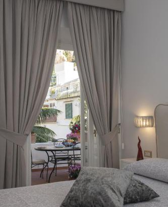Amalfi House | Oceanfront Luxury at Palazzo Gargano Amalfi - 4 Star Gem
