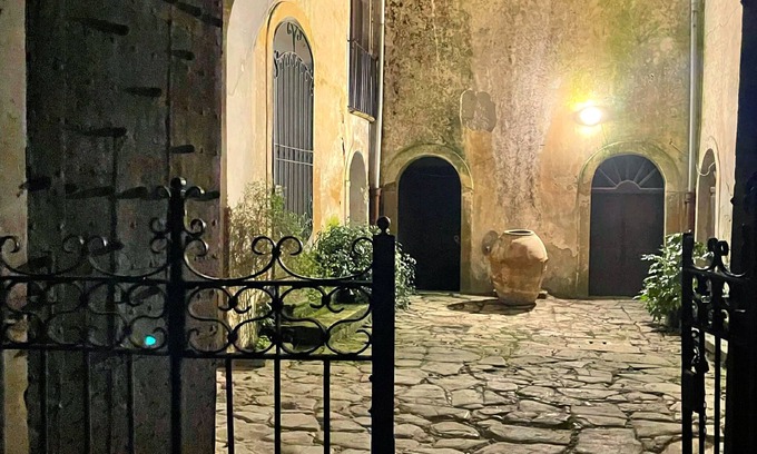 Celso Bed & Breakfast | Palazzo Mazziotti: Oceanfront Retreat with Perfect Reviews