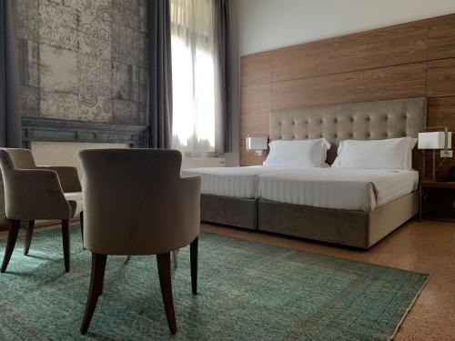 Vicenza Hotel | Experience Palazzo Scamozzi: Pet-Friendly & Rated 9/10