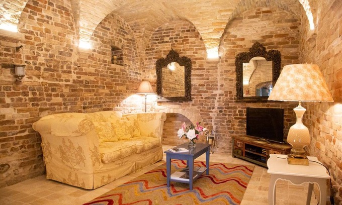 Petritoli Apartment | Unique Palazzo Scarsini Apartment with Oceanfront Views