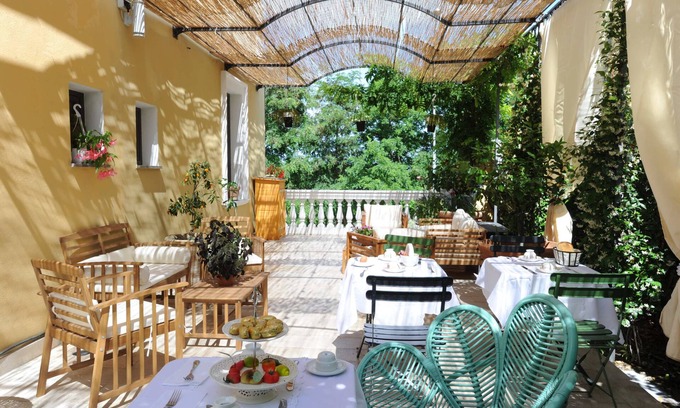 Vaccarizzo Albanese Bed & Breakfast | Palazzo Scura: Guest Rated 10/10 with Family-Friendly Perks