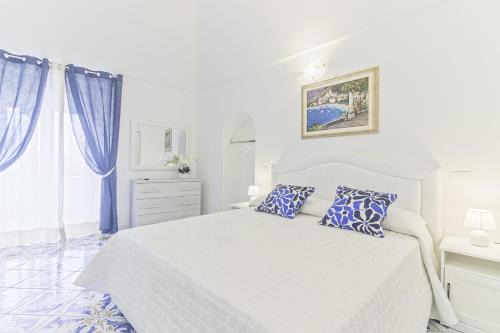 Scala House | Palazzo Trara - Holiday Rooms