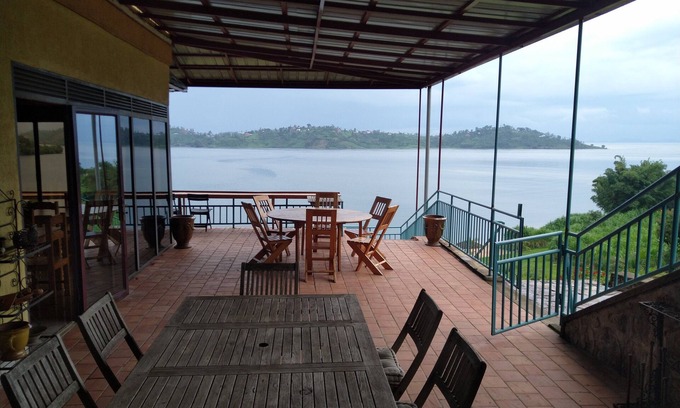 Buhongo Hotel | Exceptional Palega Beach Inn with Ocean Views & Dining