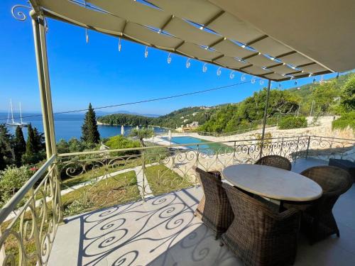 Kalami House | Premium Double Suite at Paleopetres K-One with Ocean View