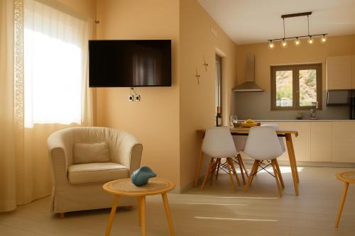Kantanos-Selino Apartment | Unforgettable Milolithos Paleochora with Private Beach Access