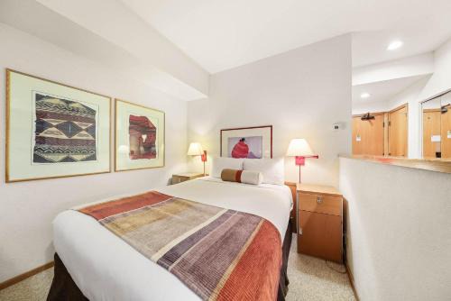 Olympic Valley Apartment | Cozy Studio #234 with Hot Tub for Family Fun