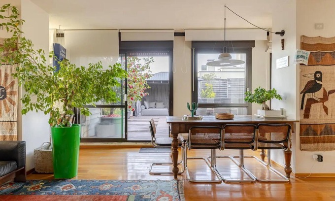 Cittadella Apartment | Cozy Apartment with Private Terrace and Family-Friendly Amenities