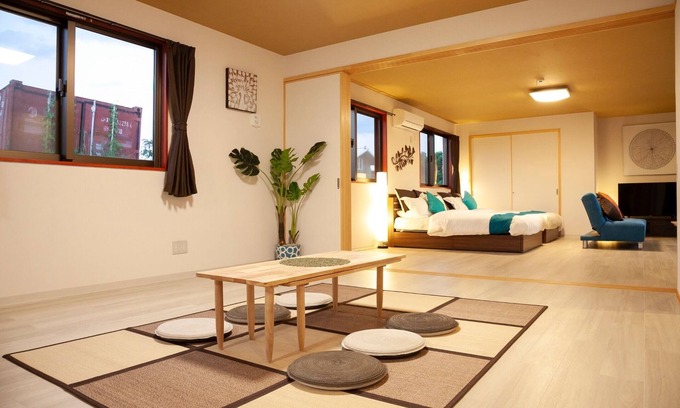 Shoshi House | Relax at PALM 3: Steps from the Sea in Okinawa