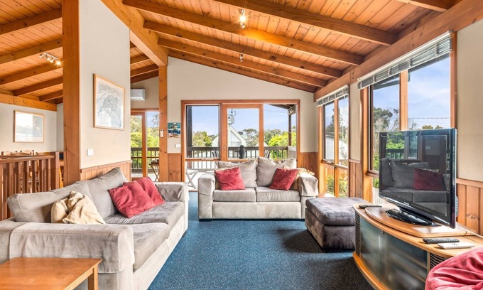 Cape Woolamai House | Palm Beach Coastal Retreat with Ocean Views