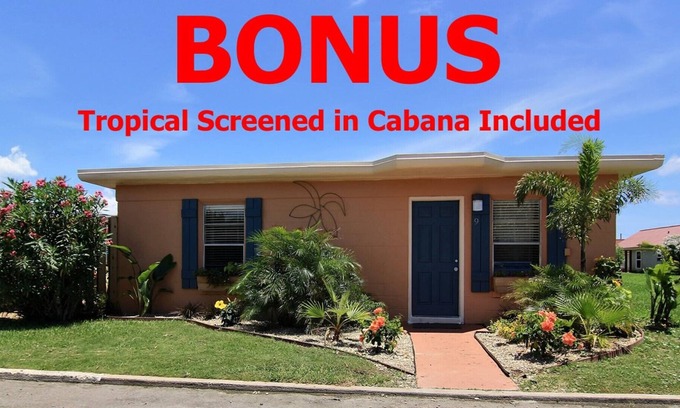 Old Town Cottage | Palm Breeze Cottage at Spanish Village, BONUS screened-in cabana area!