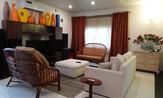 Kurunduwatta Bed & Breakfast | Experience Comfort at Palm Grove - An Ideal Getaway