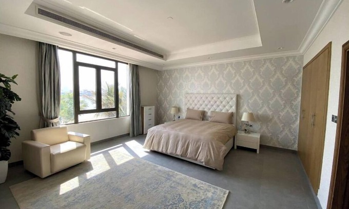 Palm Jumeirah Villa | Exclusive Palm Jumeirah Skyline with Private Beach & Pool