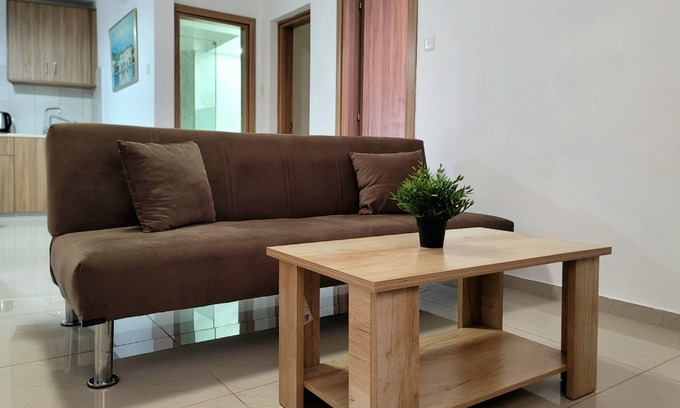 Larnaca City Centre Apartment | Oceanfront Palm Sea Suite 17 with Spa & Pet-Friendly Perks