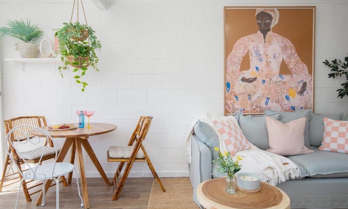 Bateau Bay Villa | Elegant Palm Springs Oasis in Bateau Bay – Rated 9/10