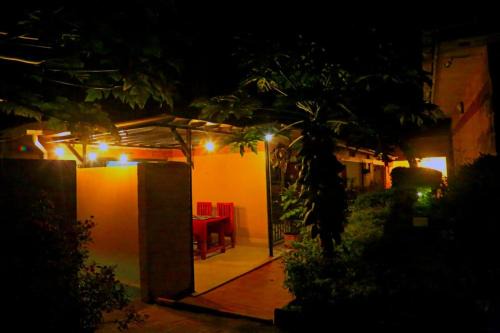 Fort Portal Hotel | Discover Palm Star Motel: Pet-Friendly with Breakfast Included