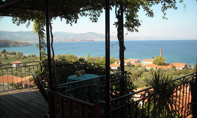 Mithimna Apartment | Discover Palm Tree Apartment 2 with Panoramic Ocean Views