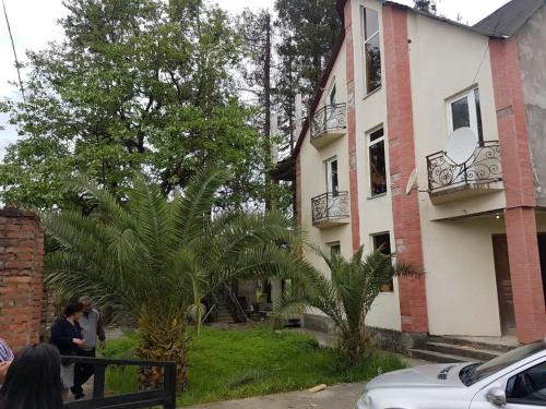 Ureki House | Discover Twin Cottages: Pet-Friendly Retreats Await You