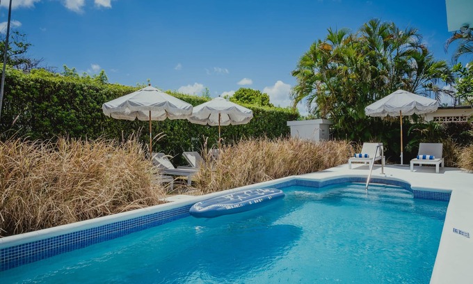 Sunset Crest Villa | Explore Palm Villa: Oceanfront Retreat in Holetown, Barbados