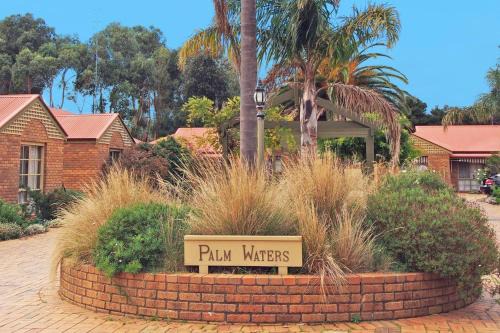 Inverloch House | Pet-Friendly Escape at Palm Waters: Family-Friendly Retreat