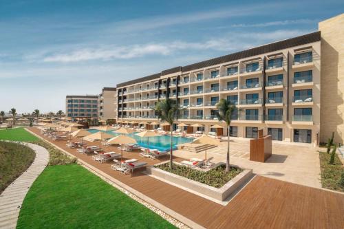 Marina El Alamein Resort | Explore Palma Bay Rotana Resort - New Alamein Getaway