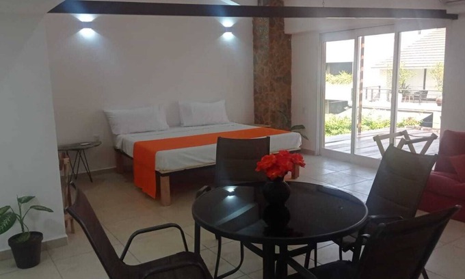 R Condo | Oceanfront Palmas de Chahue with Terrace & Pool Access
