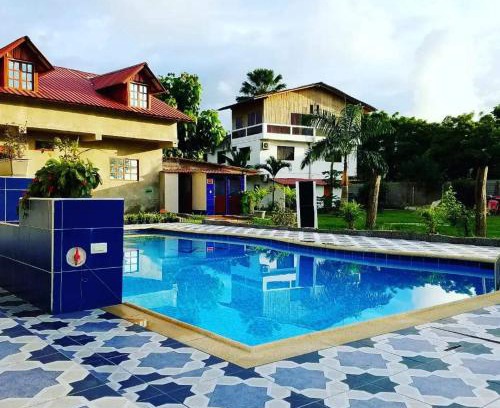 Montanita House | Discover Palmendros Hosteria: Oceanfront Family Retreat