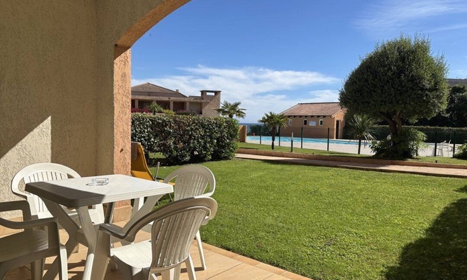 Solenzara Apartment | Relaxing Stay at PALMERAIE 218 with Pool and Pet-Friendly Options