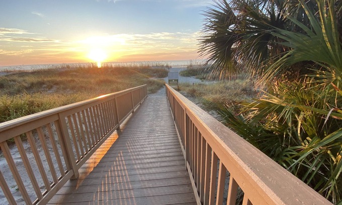 Palmetto Dunes Villa | Oceanfront Bliss with Pool & Lagoon Views at Captains Cove