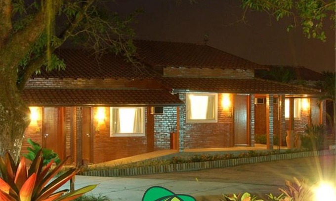 Itaborai Hotel | Discover Palmier Hotel & Convenções: Family-Friendly Retreat