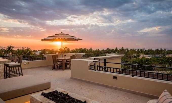Palmilla Condo | Experience Palmilla Dunes: Oceanfront Bliss Awaits You