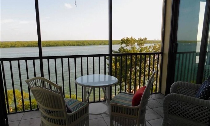 South Island Apartment | Family-Friendly Retreat at Palms of Bay Beach D4