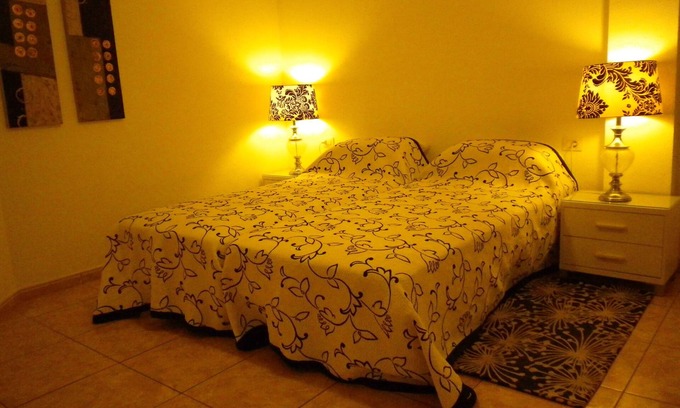 Los Cristianos Apartment | Explore Paloma Beach - Rated 10/10 with Pool & Spa!