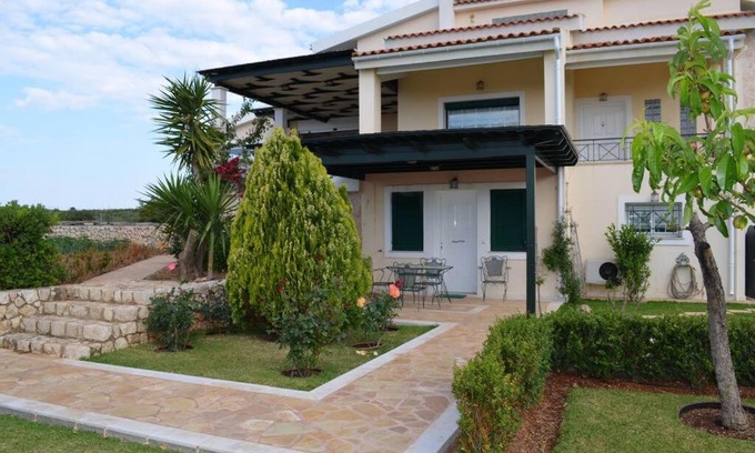 Karavados House | Pet-Friendly Retreat at Paloma - Guest Rated 10/10