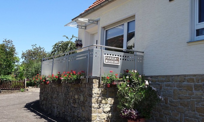 Wehr Apartment | Cozy Holiday Apartment by the Moselle with Terrace Access