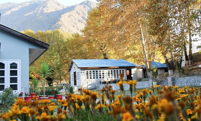 Chitral Hotel | Relax at Pamir Riverside with Family-Friendly Amenities