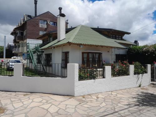 10 de Diciembre House | Family-Friendly Pampa: Guest Rated 9.3/10 for Comfort