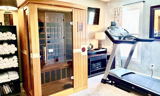 Greensboro House | Indulge in a Spa Retreat with Top Amenities and Great Location