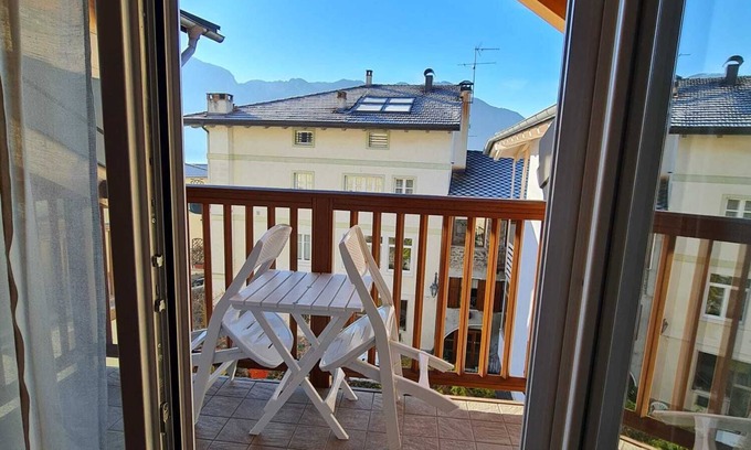 Levico Terme House | Relaxing Retreat at Pampering in the Barn - Lake View Getaway