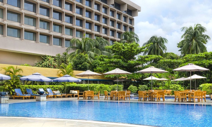 Dhaka Hotel | Experience Pan Pacific Sonargaon Dhaka: A 5-Star Retreat