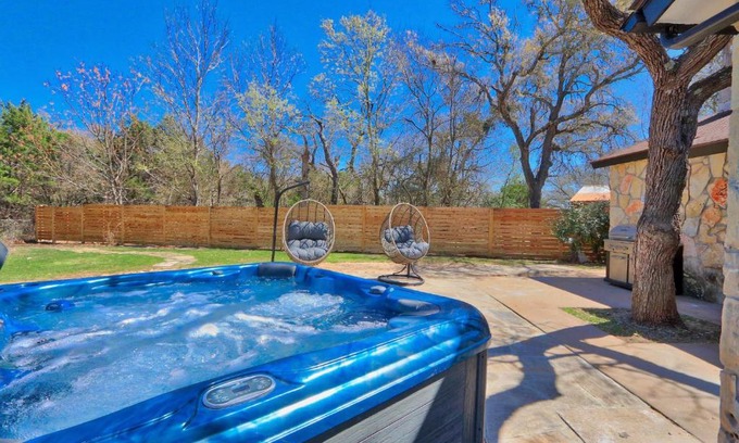 Wimberley House | Pet-Friendly Retreat at Pancho and Lefty's - Rated 8.4/10