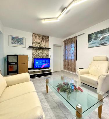 Bad Hersfeld Apartment | Cozy Panda-Themed Holiday Apartment with Breakfast Included