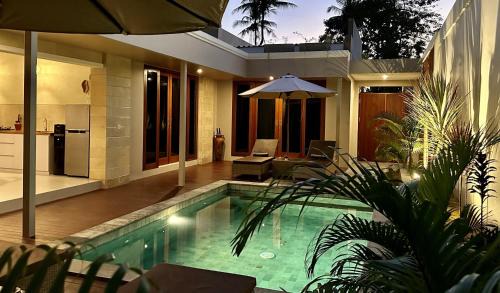 Selong Belanak Villa | Discover Pandan Villas: Oceanfront Bliss & Guest Rated 9.9