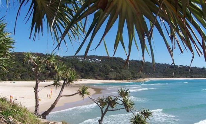Point Lookout Hotel | Family-Friendly Pandanus Palms Holiday Resort with Pool & Dining