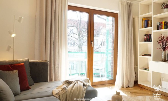 Niederschoenhausen Apartment | Delightful Pankow Holidays: Cozy Apartment with Spa & Hot Tub