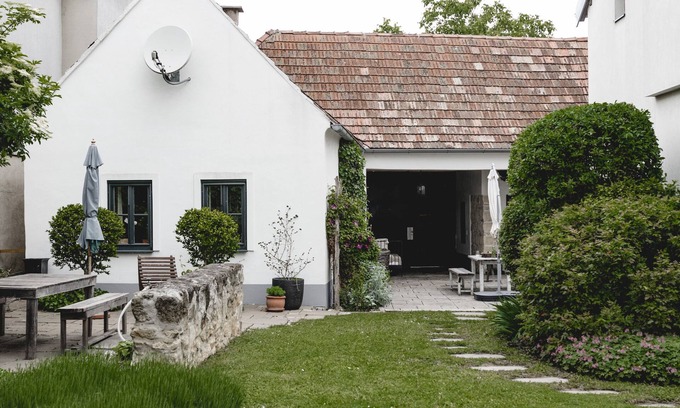Trausdorf an der Wulka Apartment | Exceptional Pannonian Apartment by Lake Neusiedl & Cycle Path